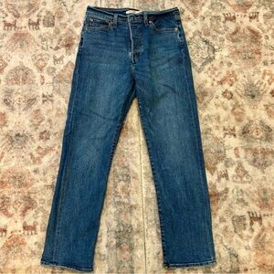 Levi’s Women’s Wedgie Straight Jeans